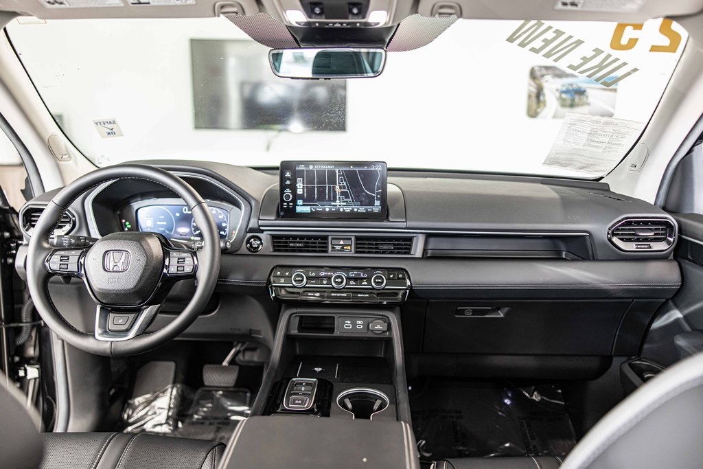 2025 HONDA PILOT - Image 38