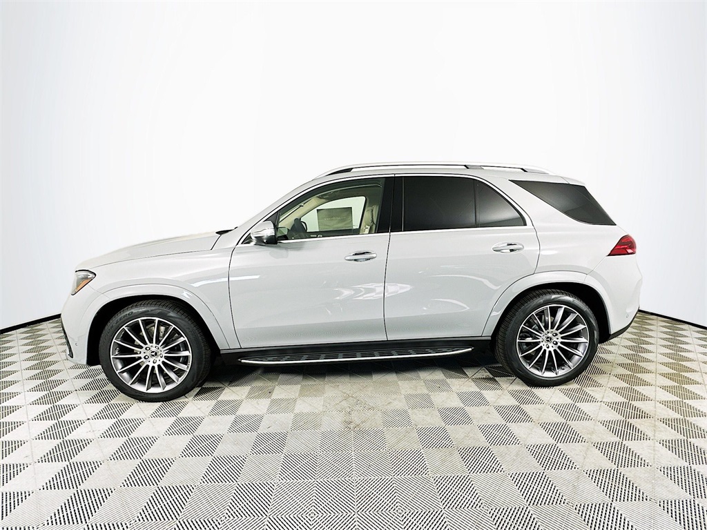 2026 Mercedes Benz GLE 450 4MATIC photo 4