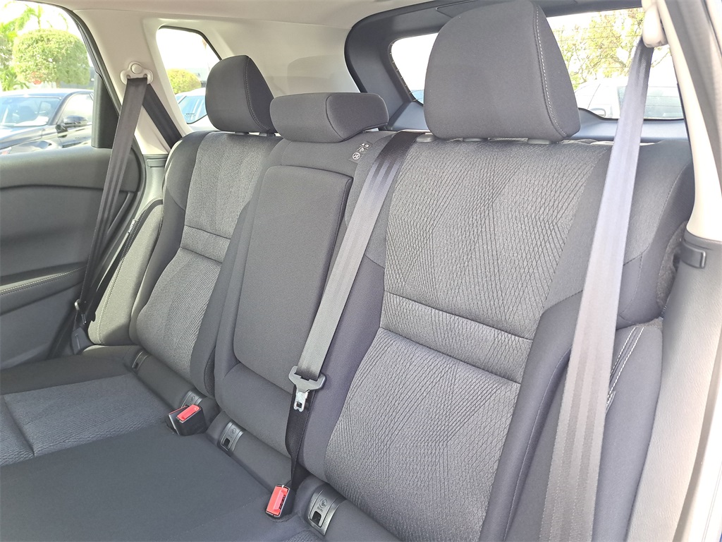 2026 Nissan Rogue SV photo 13