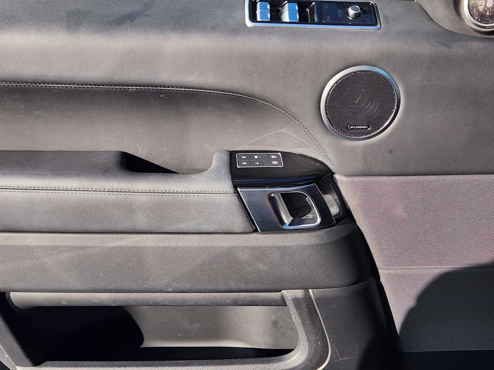 2022 Land Rover Range Rover Sport HST photo 22
