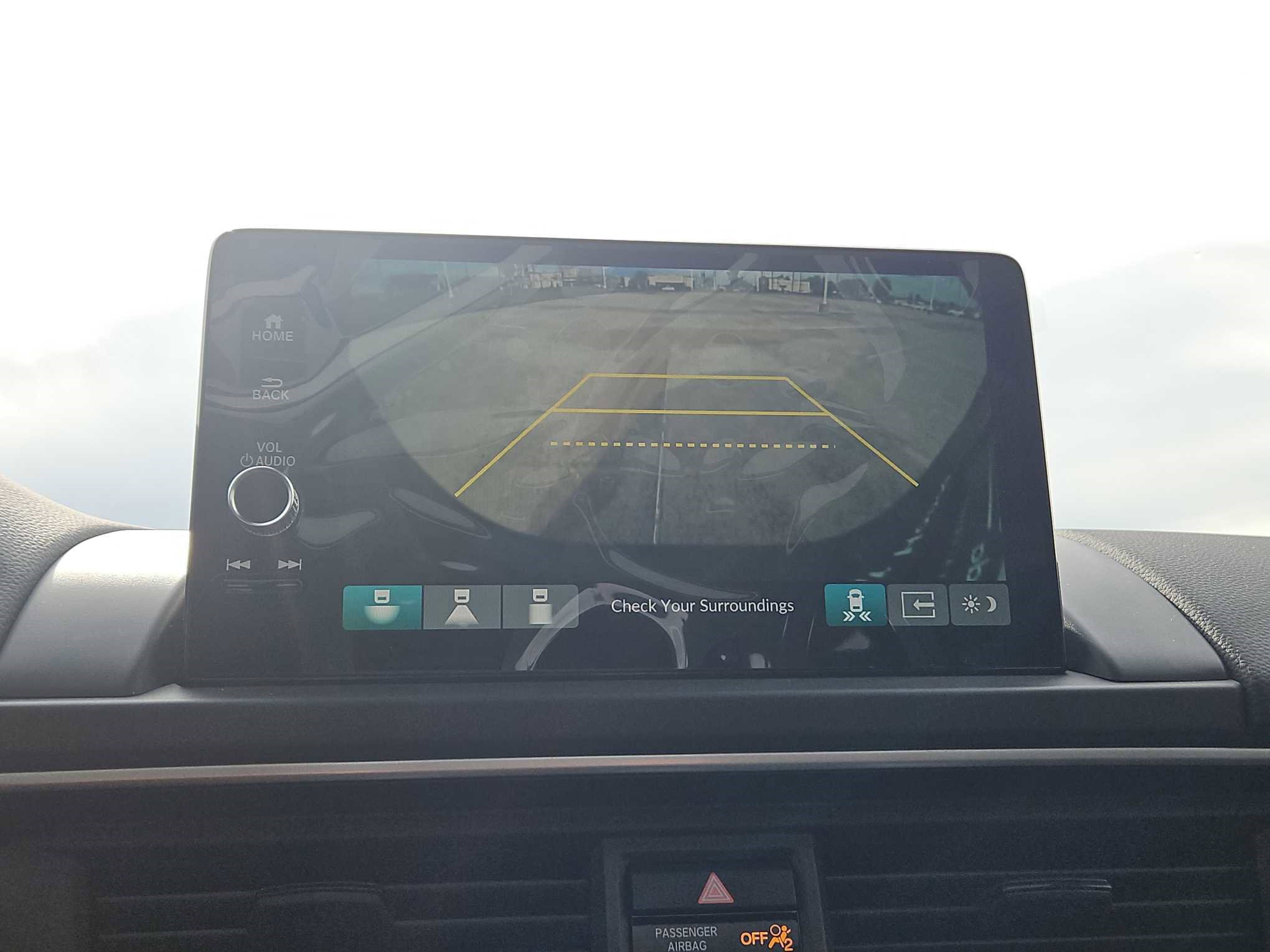 2025 Honda Pilot Touring photo 13