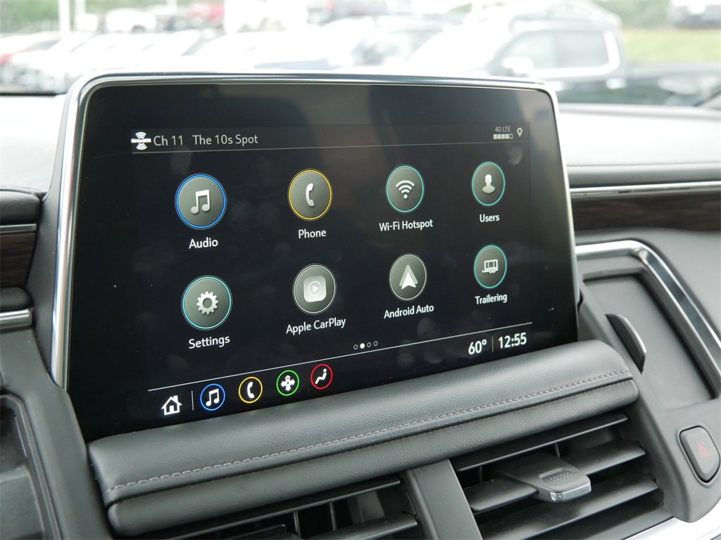 2021 Chevrolet Suburban LT photo 18