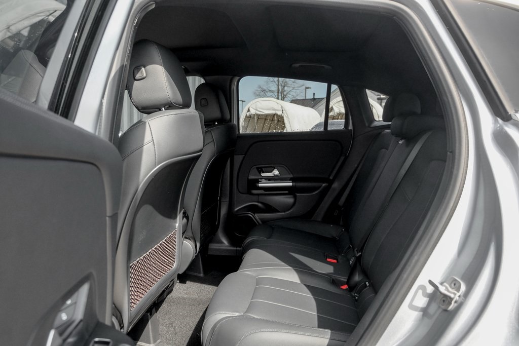 2025 Mercedes Benz GLA 250 4MATIC photo 17