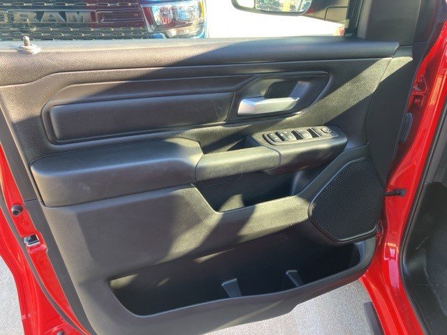2024 Ram 1500 Tradesman photo 3
