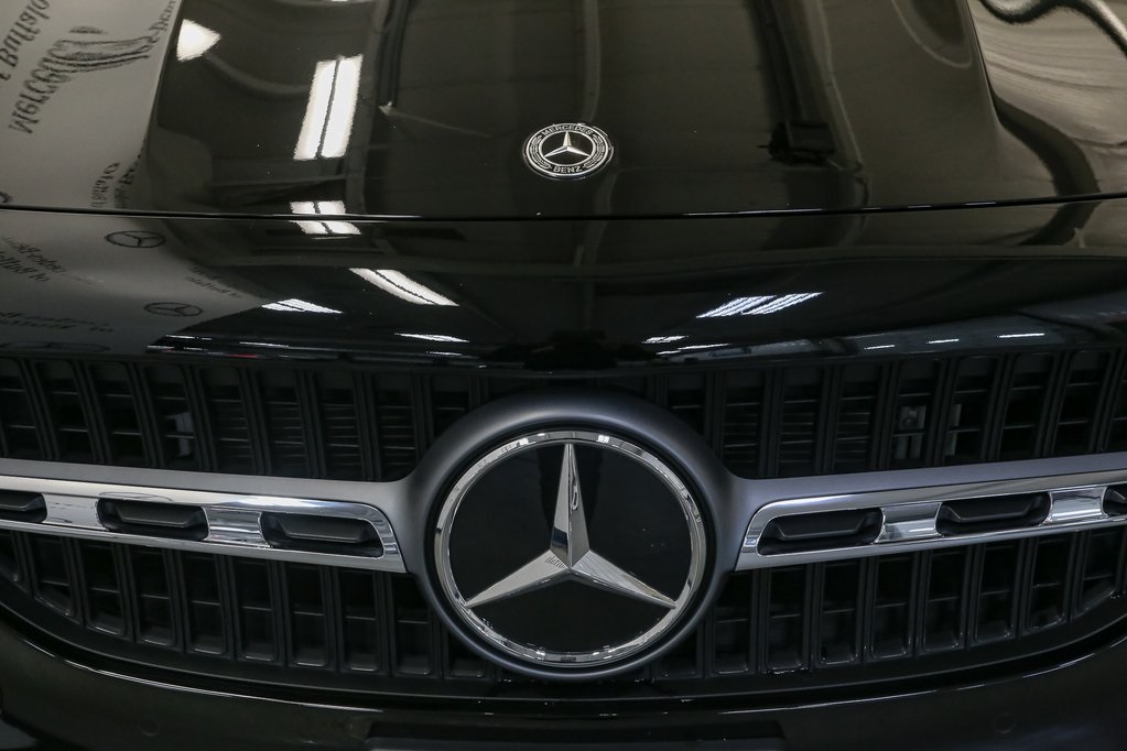 2025 Mercedes Benz GLA 250 4MATIC photo 4