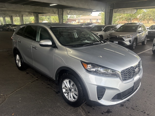 2019 Kia Sorento LX photo 3