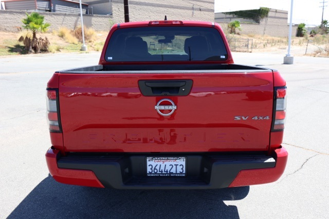 2022 Nissan Frontier SV photo 4