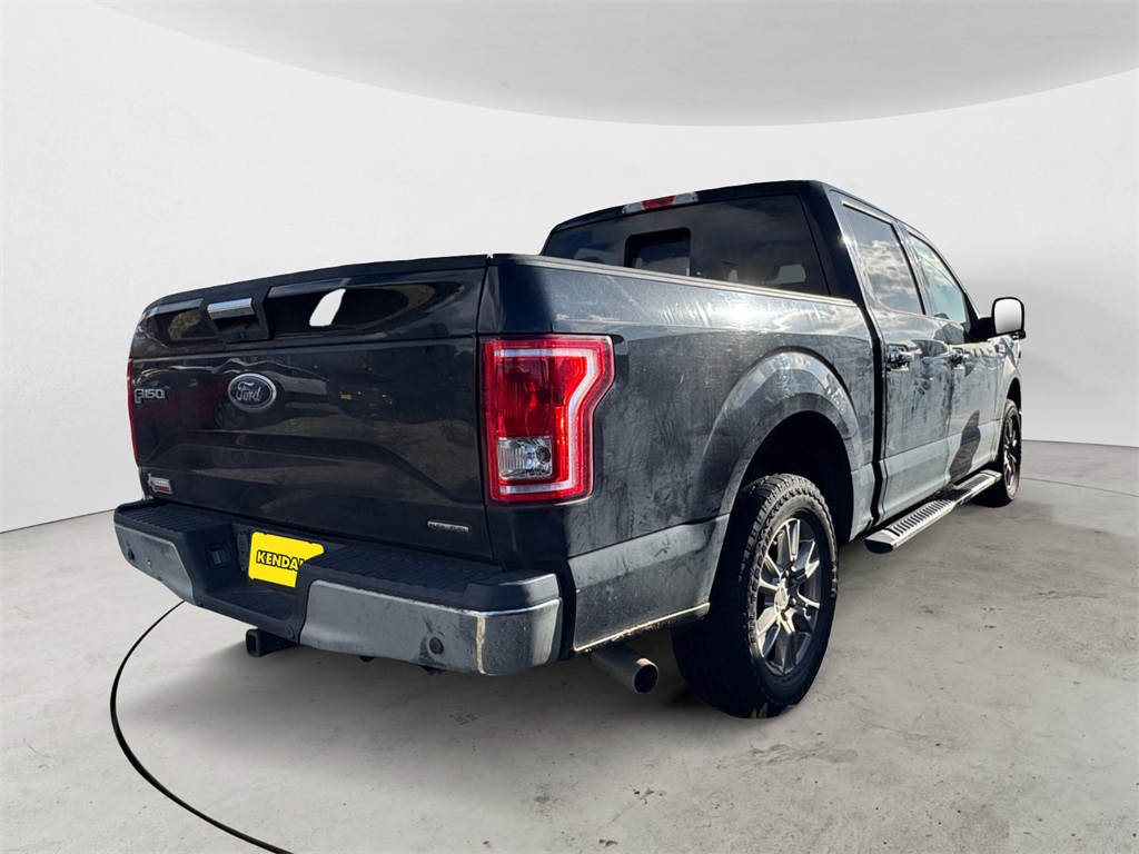 2015 Ford F-150 XLT photo 3