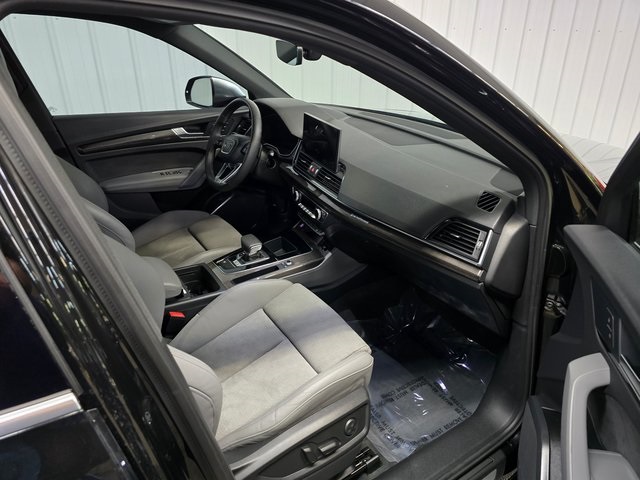 2022 Audi SQ5 Premium Plus photo 26