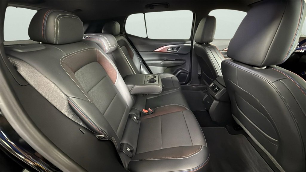 2024 Chevrolet Equinox EV 3RS photo 31