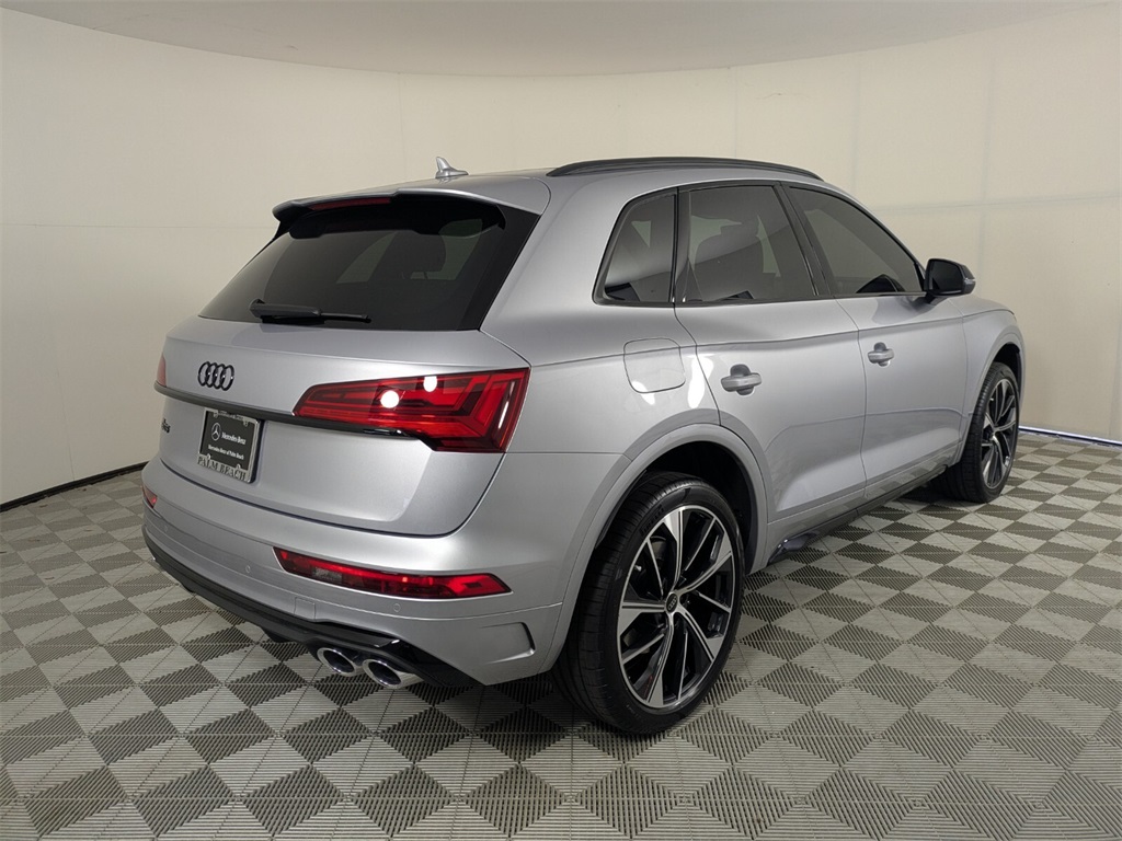 2024 Audi SQ5 Premium Plus photo 3