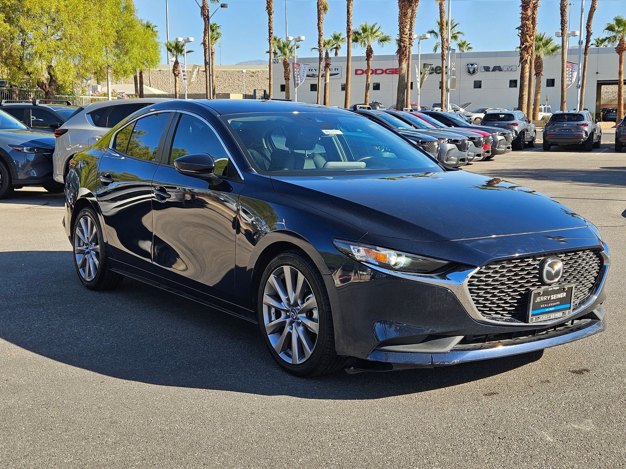 2022 Mazda Mazda3 Select photo 7
