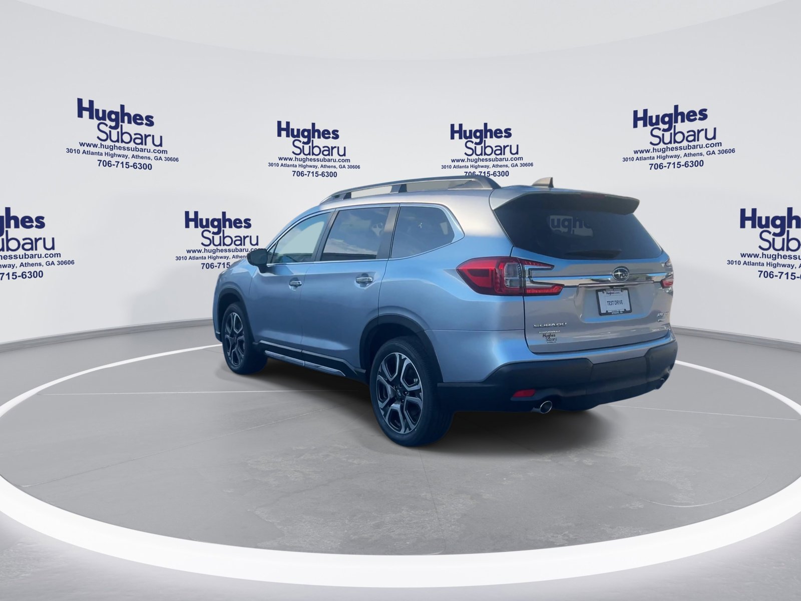 2025 Subaru Ascent Touring photo 8