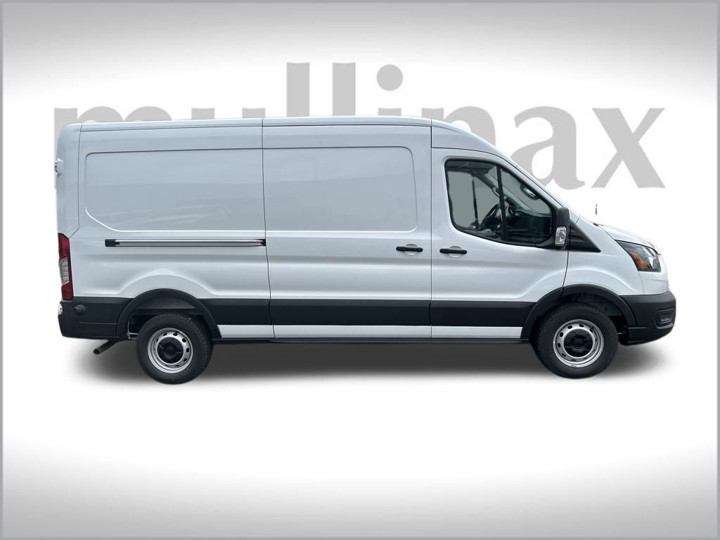 2025 Ford Transit photo 2
