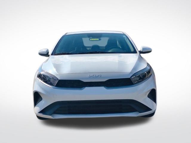 2022 Kia Forte LXS photo 13