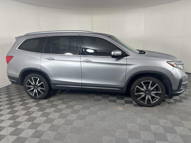 2019 Honda Pilot Touring photo 3