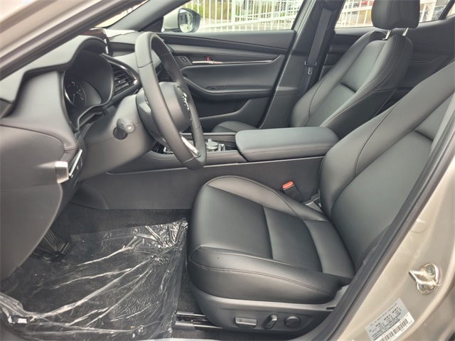 2025 Mazda Mazda3 Hatchback 2.5 s Preferred photo 3