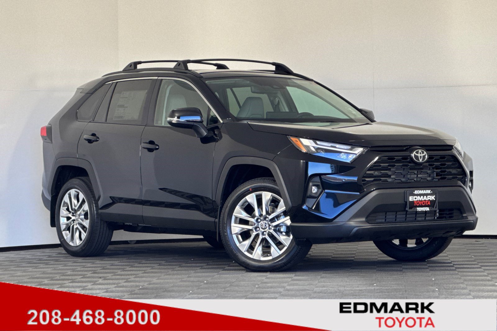 2025 Toyota RAV4 XLE Premium's photo