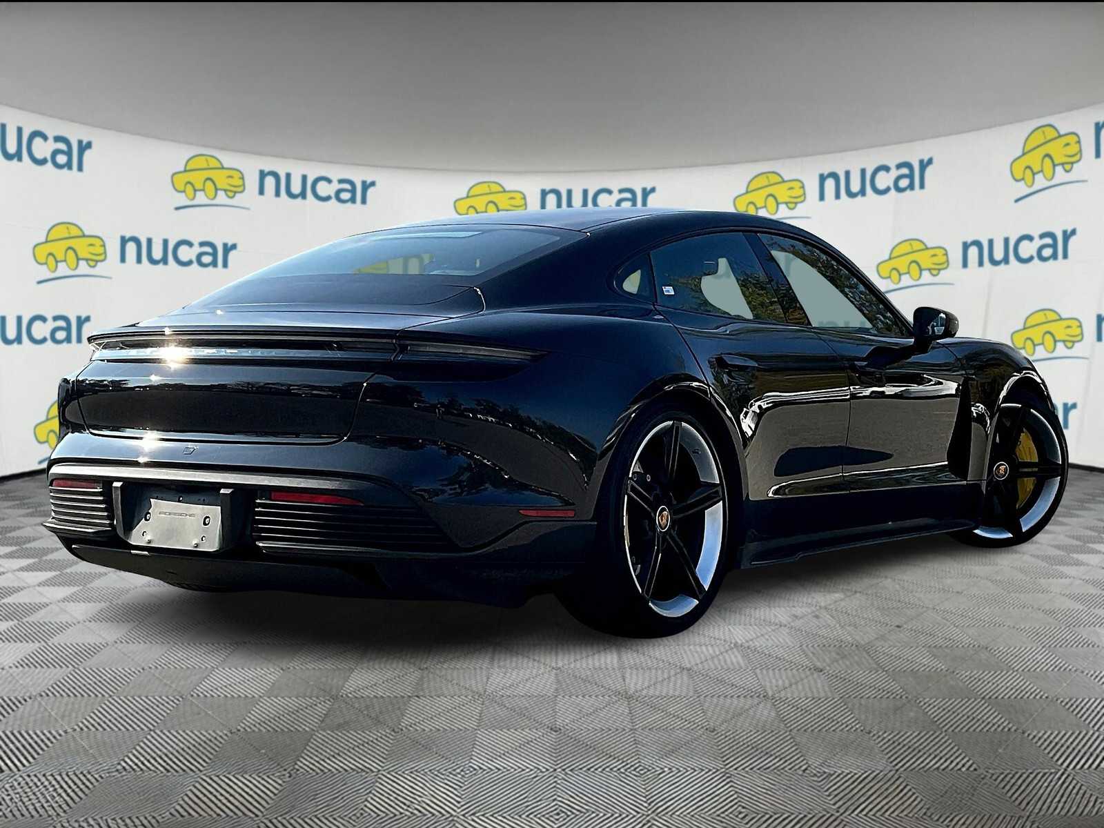 2021 Porsche Taycan Turbo S photo 6