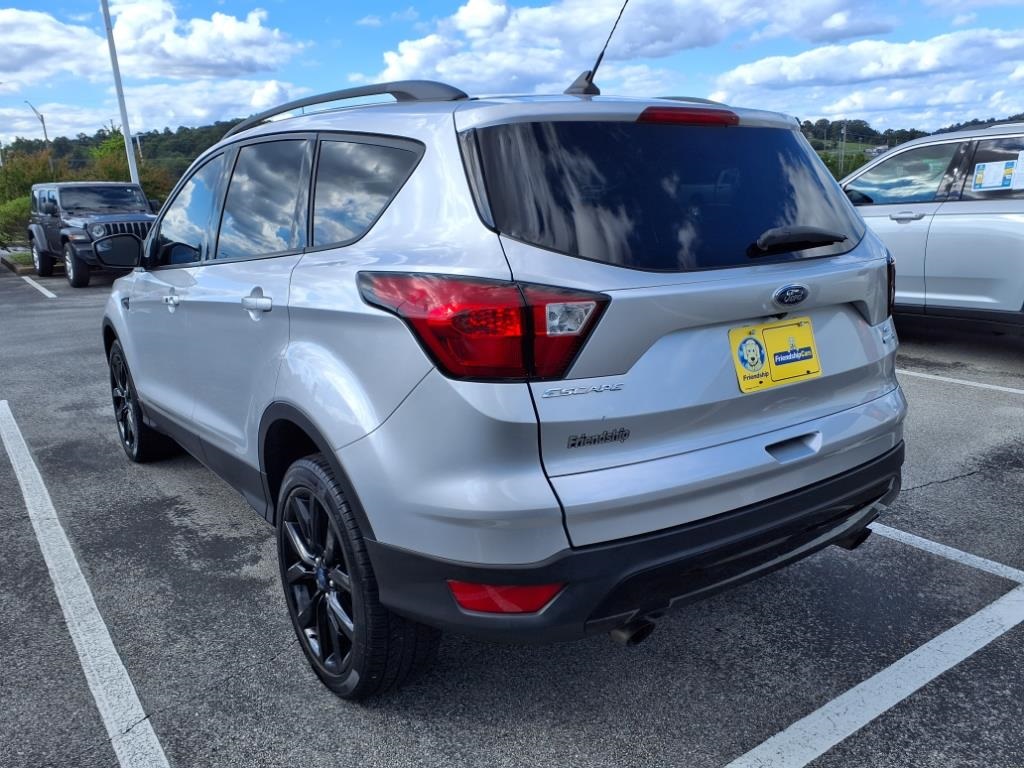 2019 Ford Escape SE photo 3