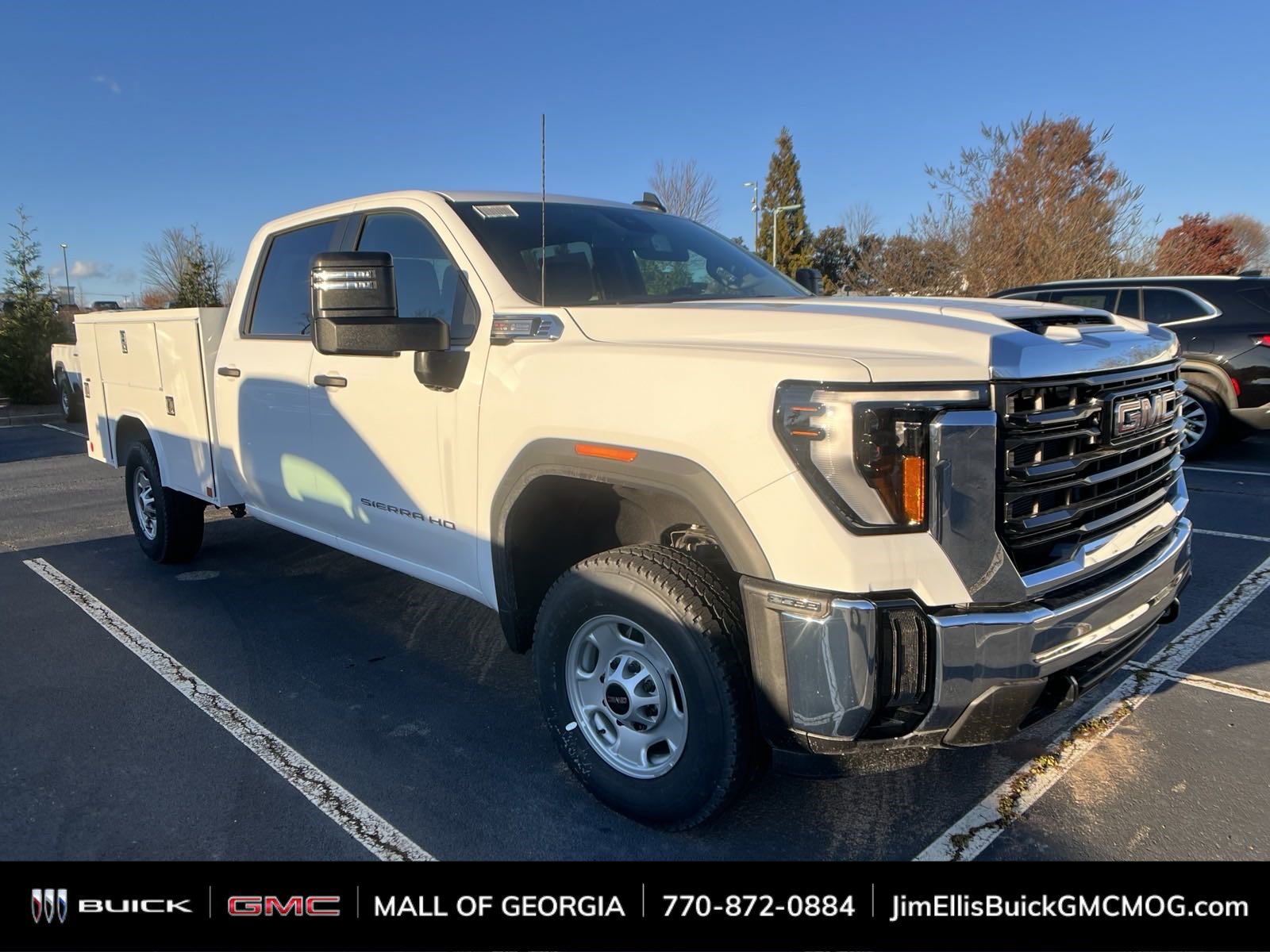 2025 GMC Sierra 2500HD Pro's photo