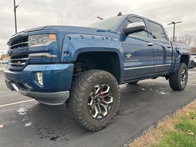 2017 Chevrolet Silverado 1500 LTZ photo 2