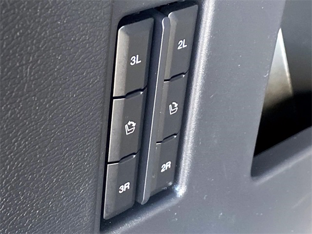 2023 Ford Expedition Limited photo 4