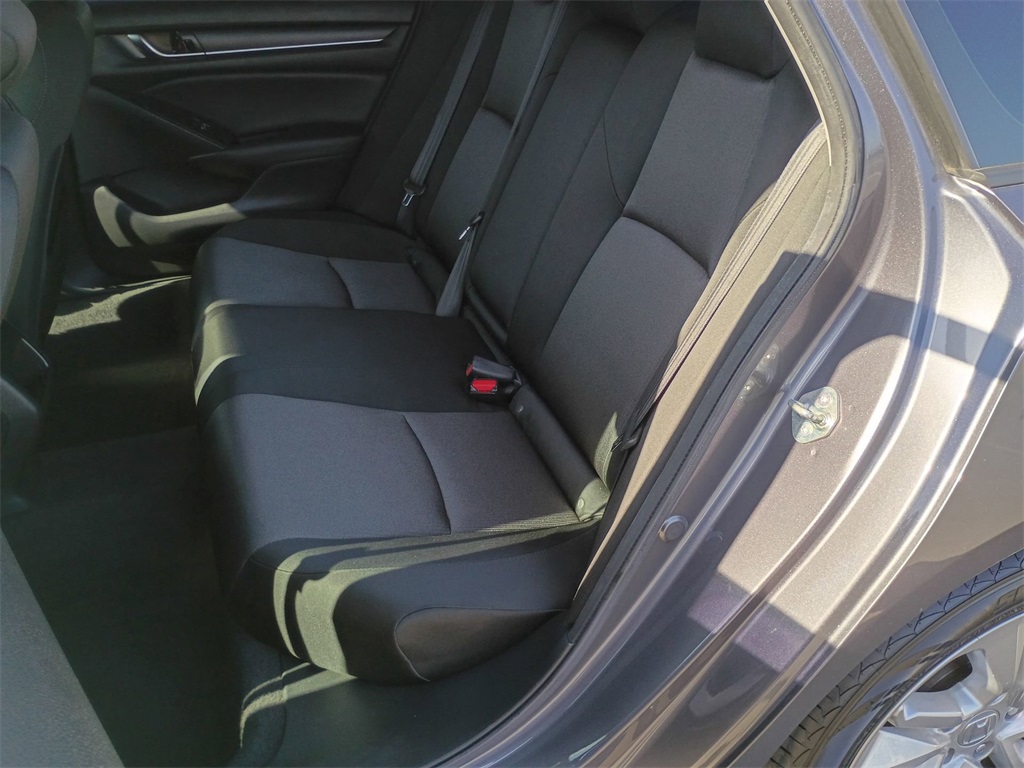 2020 Honda Accord LX photo 28