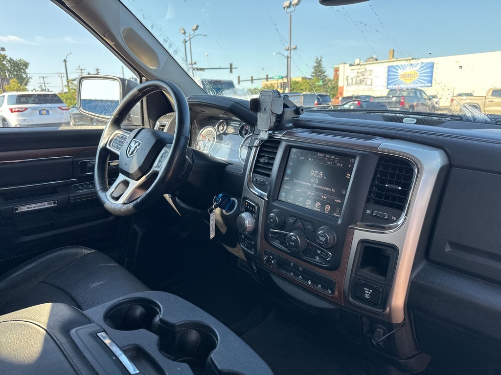 2014 Ram 1500 Laramie photo 30