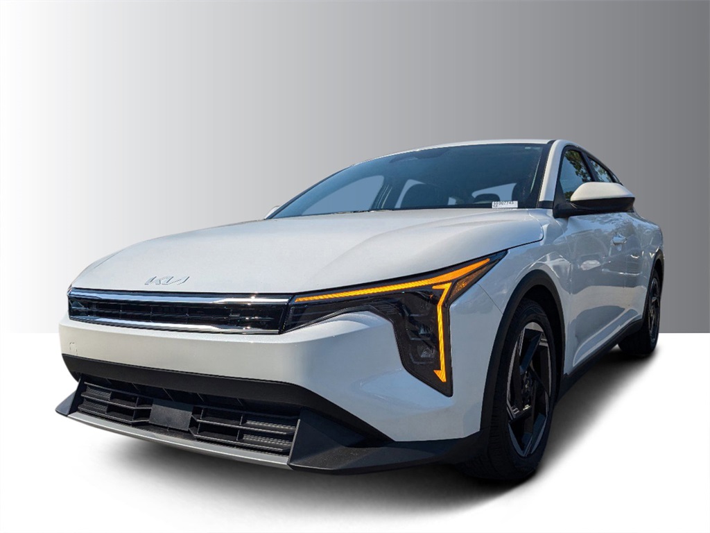 2025 Kia K4 EX photo 6