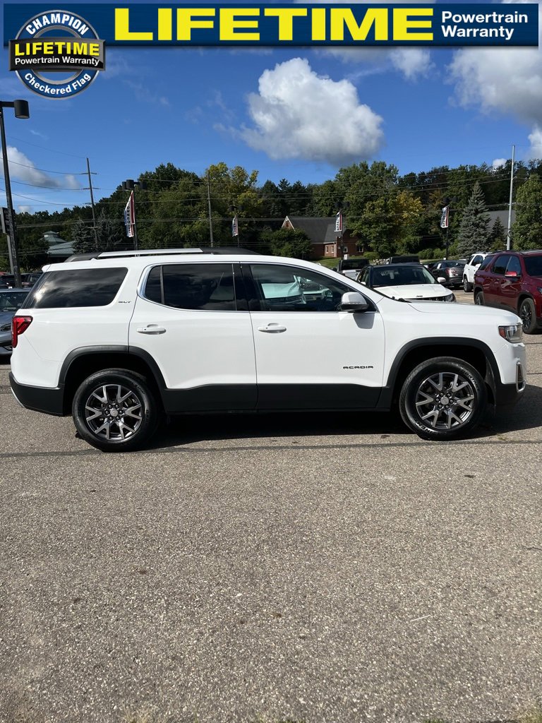 2022 Gmc Acadia SLT photo 2