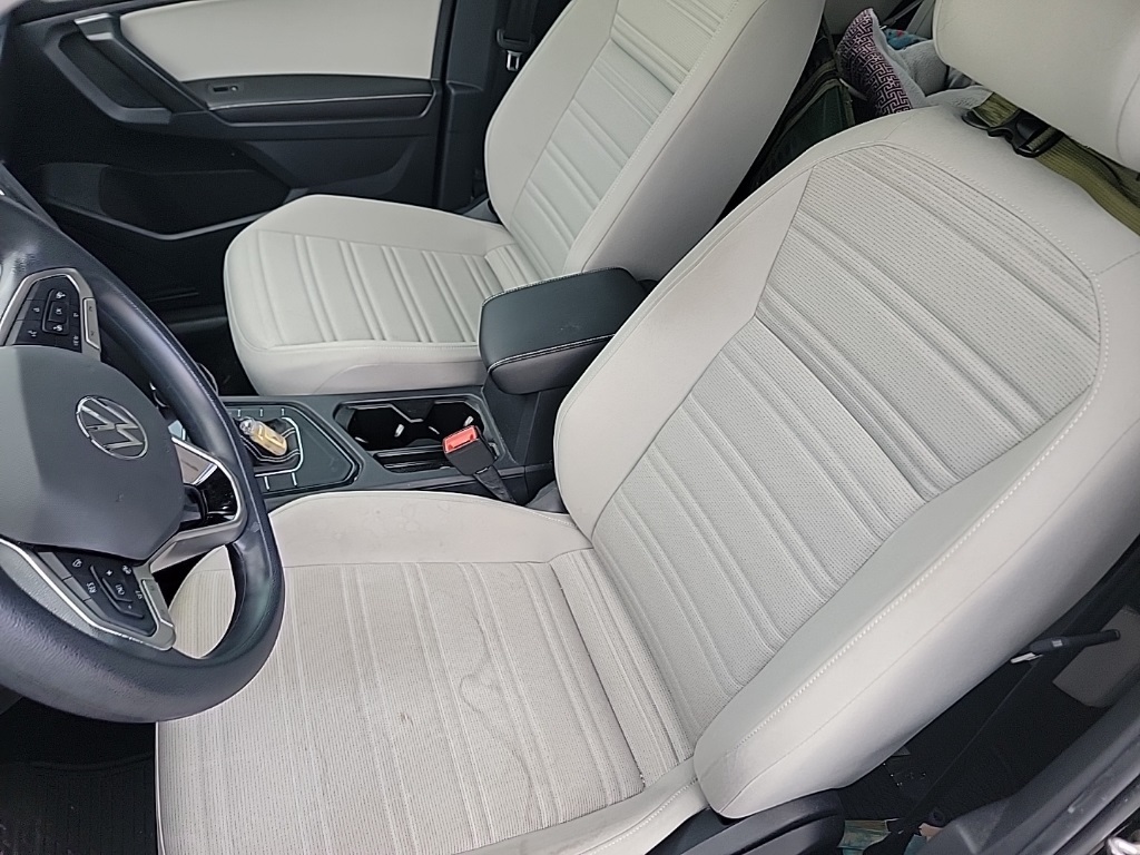 2022 Volkswagen Tiguan S photo 10