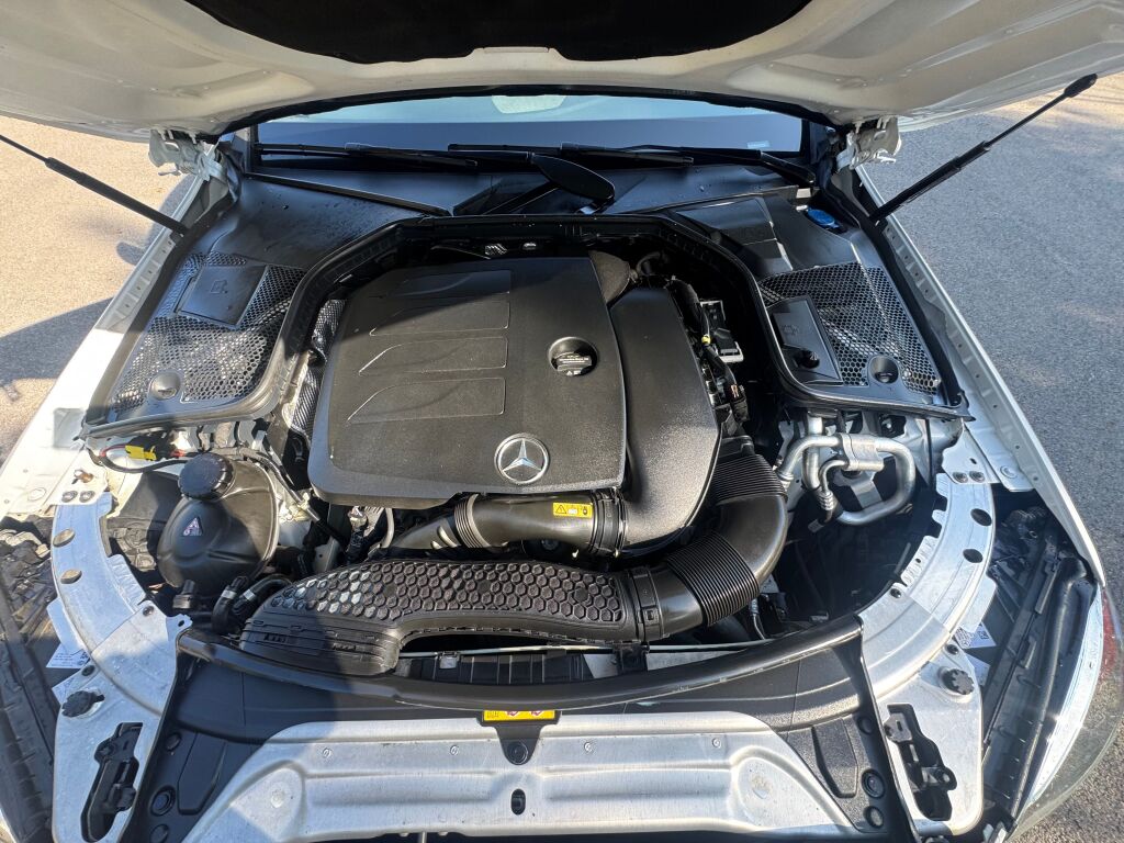 2020 Mercedes Benz C 300 4MATIC Sedan photo 22