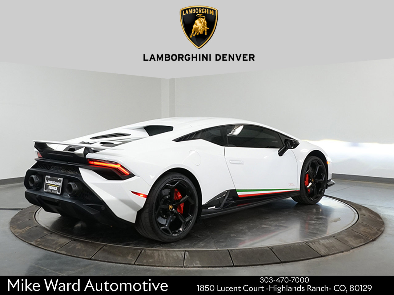 2023 Lamborghini Huracan Tecnica photo 3