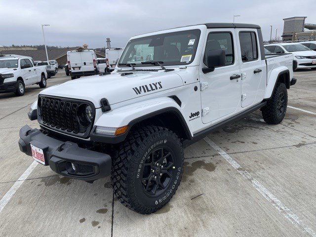 2026 Jeep Gladiator Willys's photo