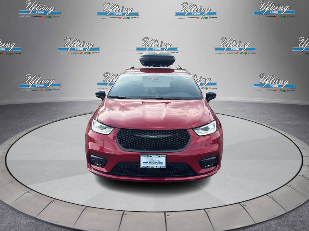 2025 Chrysler Pacifica photo 7