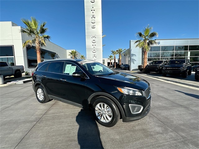 2016 Kia Sorento LX