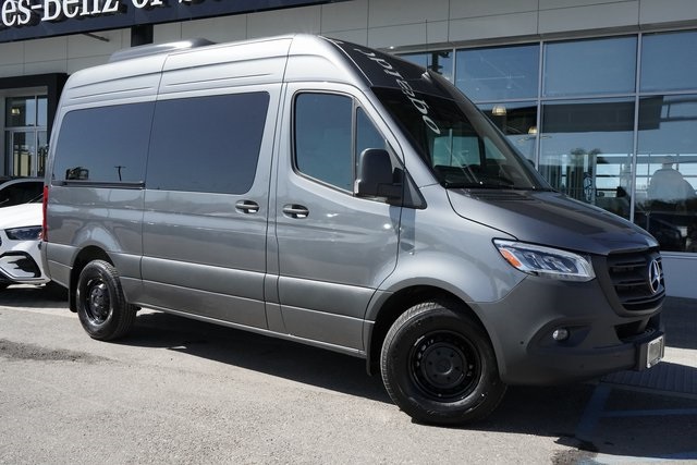 2025 Mercedes-Benz Sprinter Passenger Van Base's photo