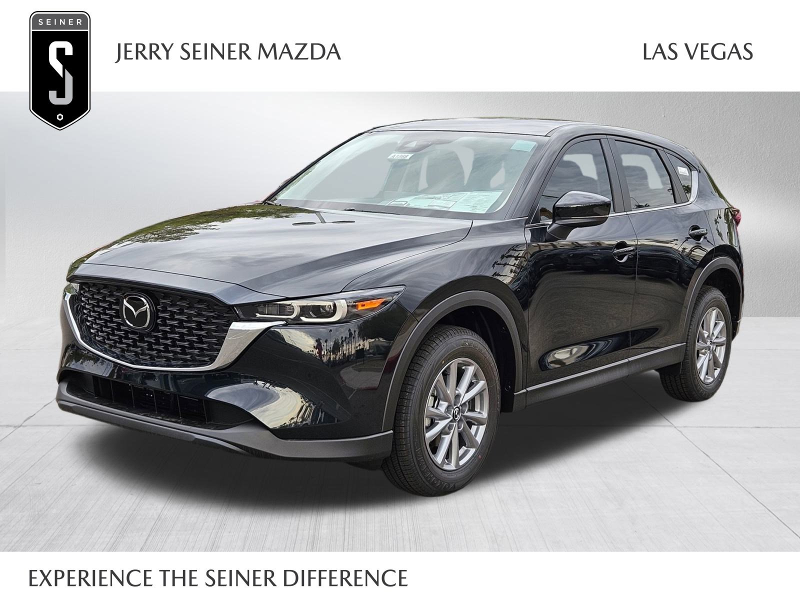 2025 Mazda CX-5 S's photo