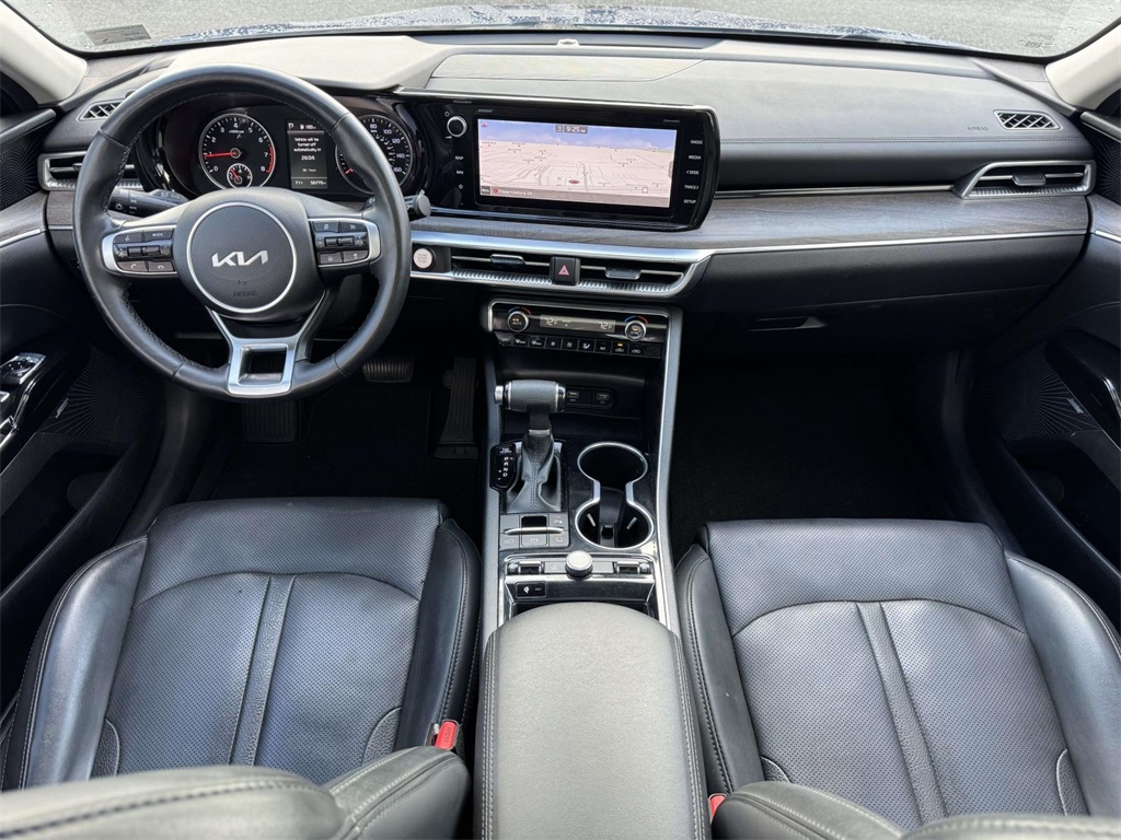 2022 Kia K5 EX photo 17