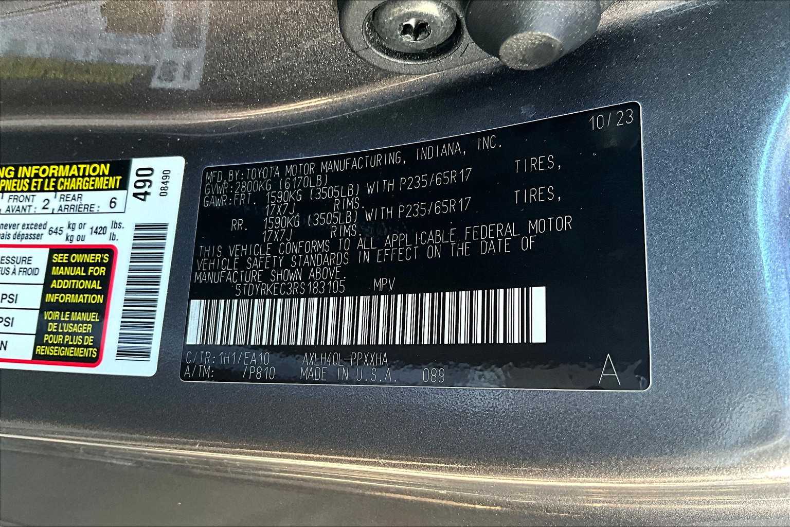 2024 Toyota Sienna XLE photo 35