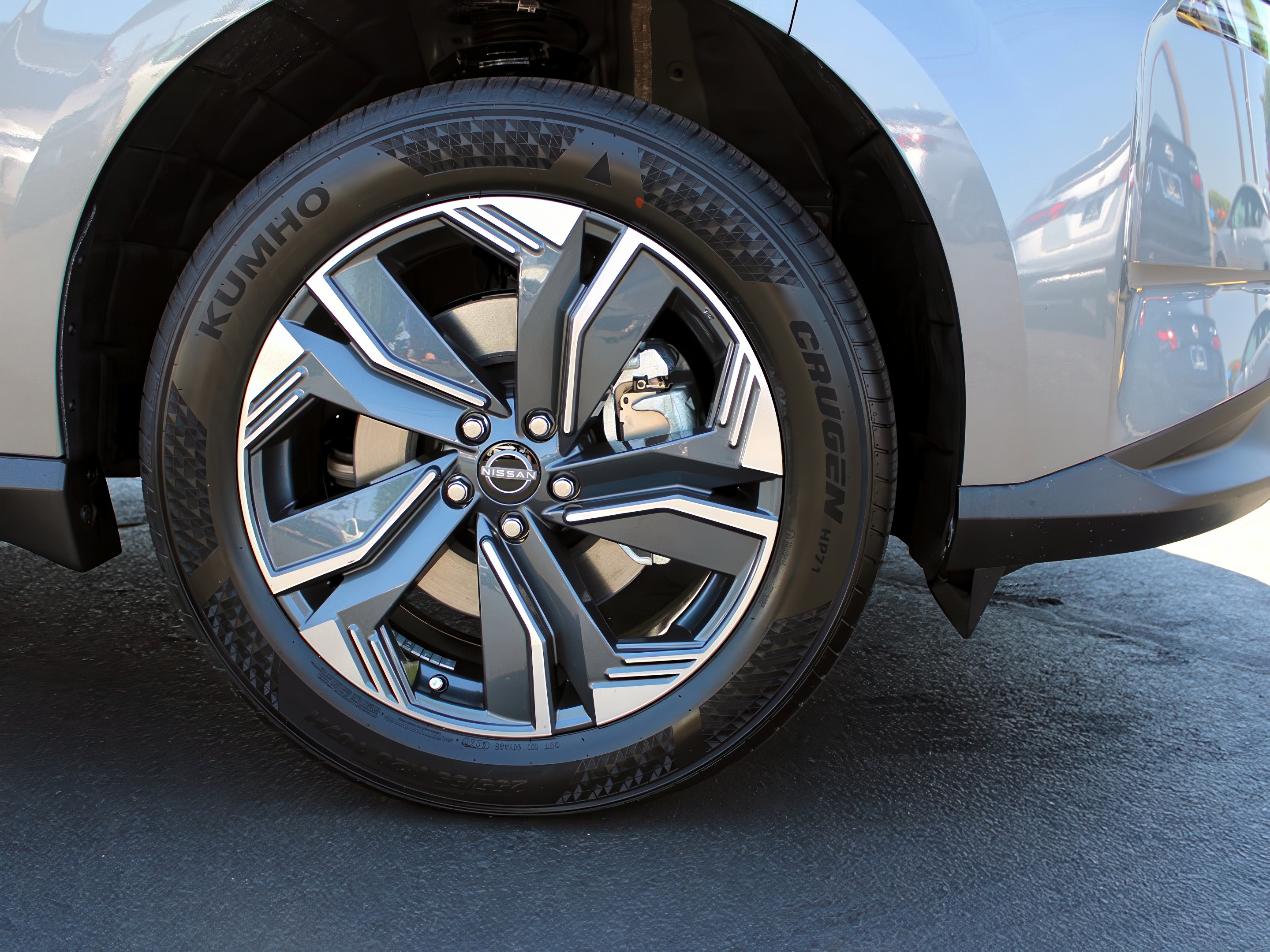 2025 Nissan Murano SV photo 29