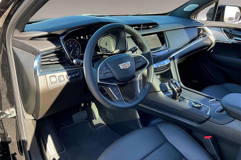 2026 Cadillac XT5 Premium Luxury photo 4