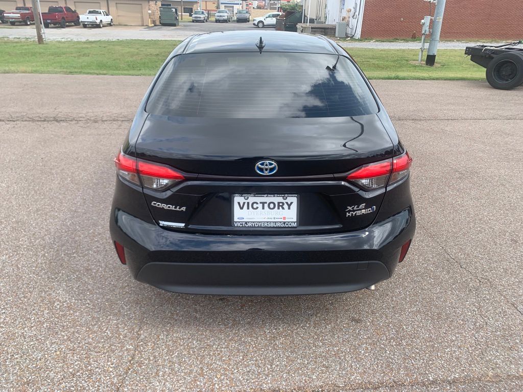 2023 Toyota Corolla Hybrid XLE photo 5