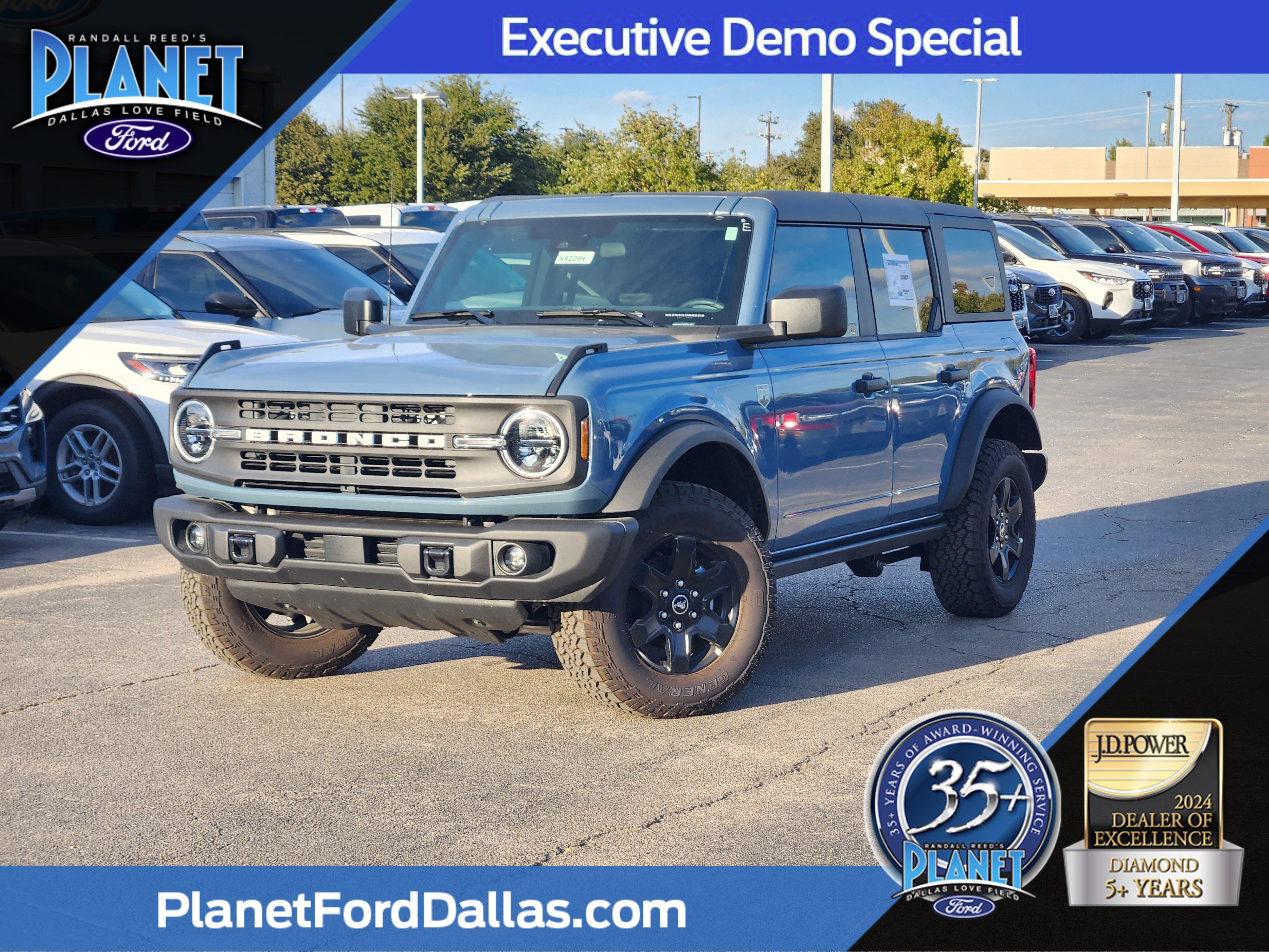 2025 Ford Bronco 4-Door Big Bend's photo
