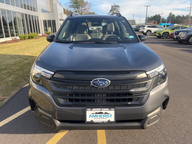 2025 Subaru Forester Base photo 2