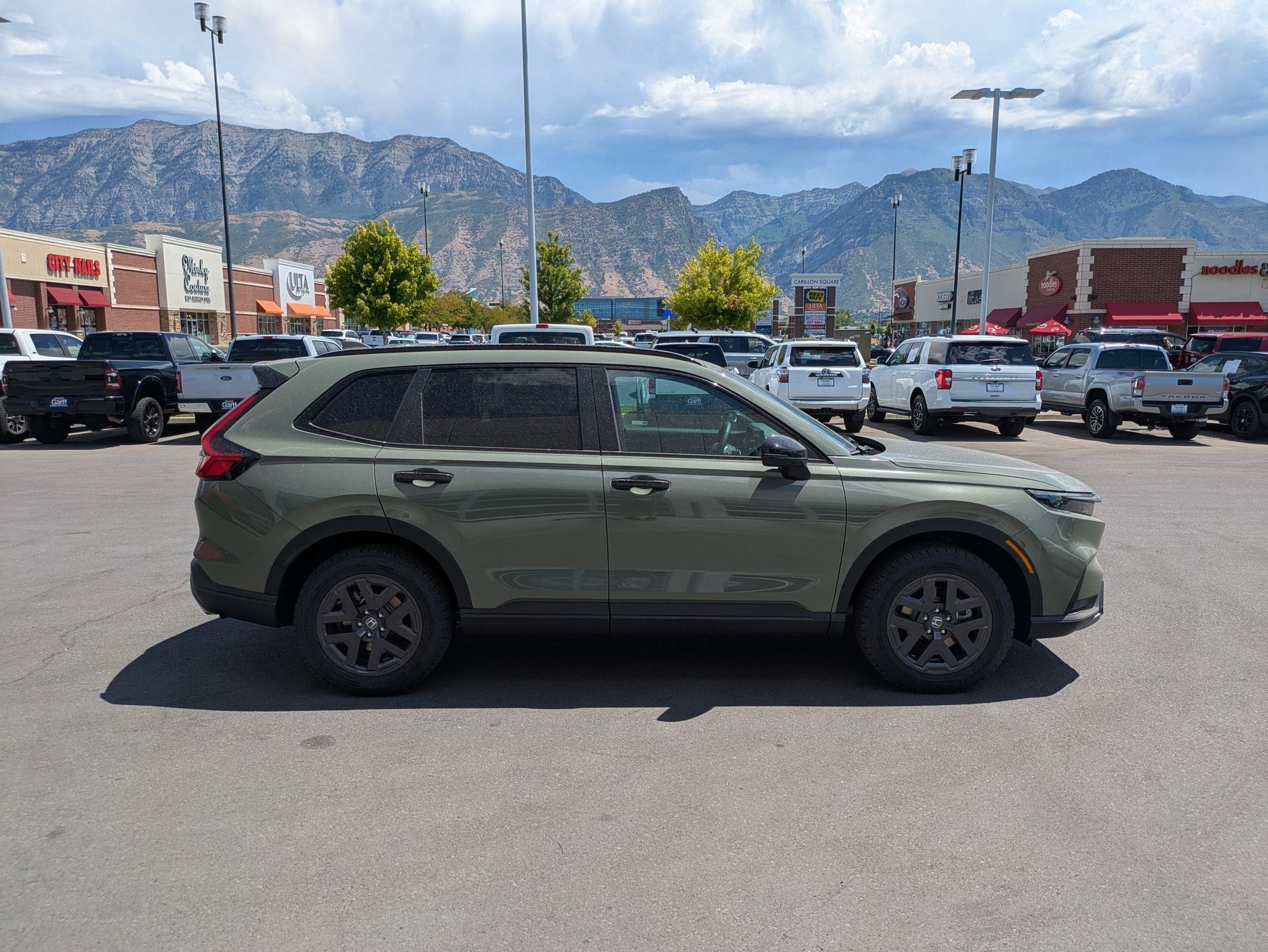 2026 Honda CR-V Hybrid photo 2