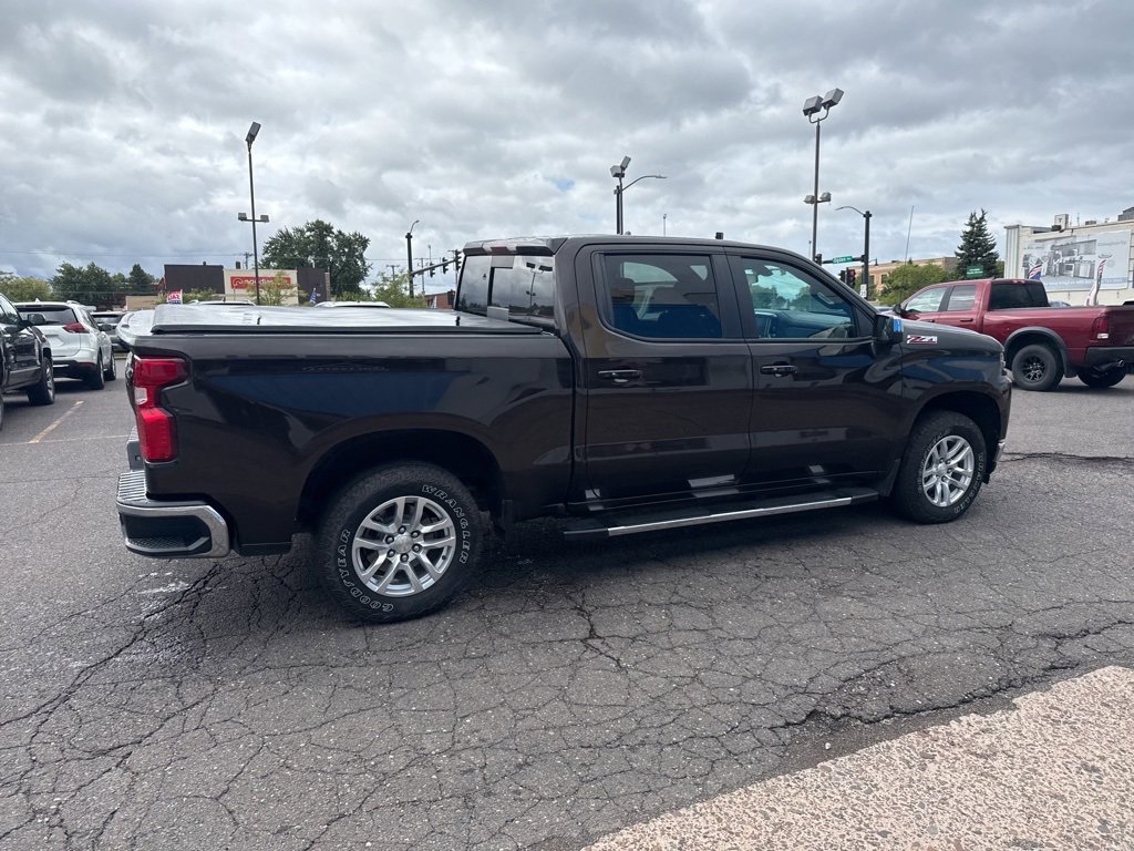 2019 Chevrolet Silverado 1500 LT photo 9