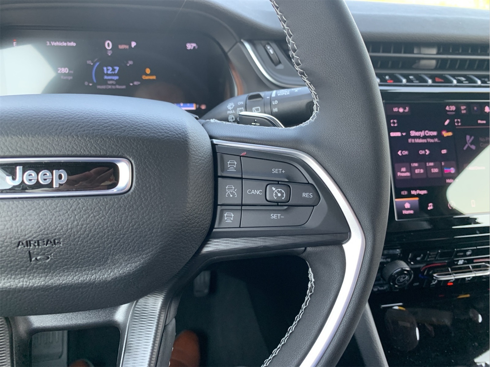 2025 Jeep Grand Cherokee Altitude X photo 14