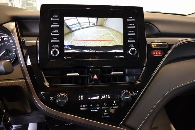 2024 Toyota Camry SE photo 19